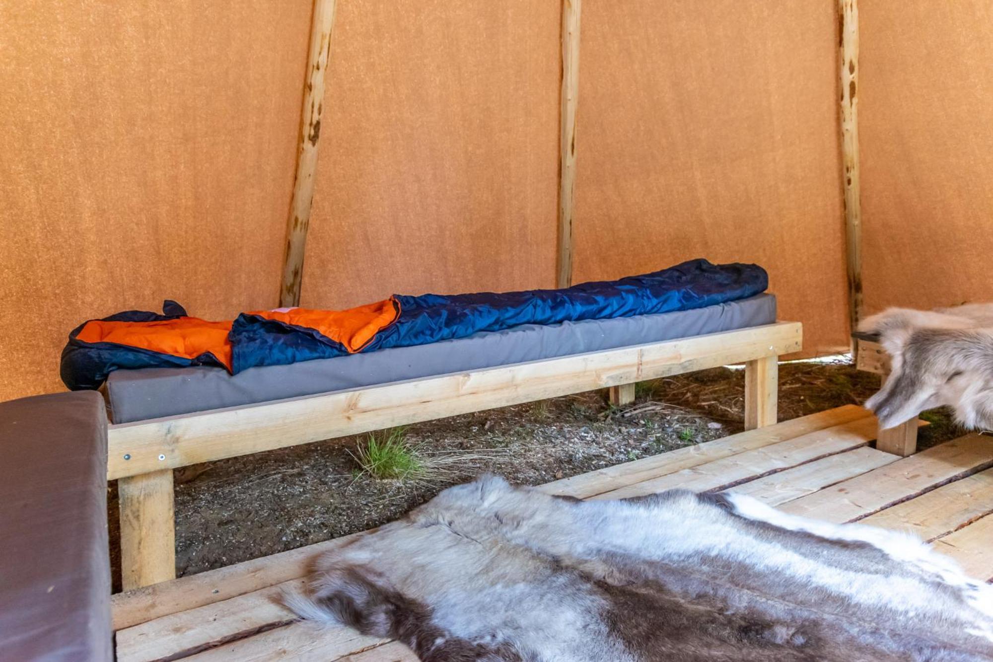 Karhunkierros Cabins & Huts Salla Eksteriør bilde