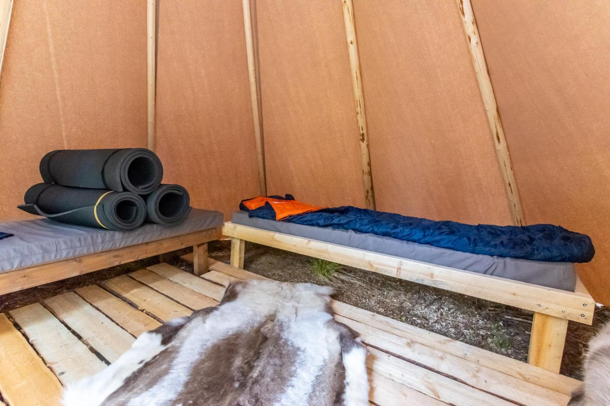 Karhunkierros Cabins & Huts Salla Eksteriør bilde